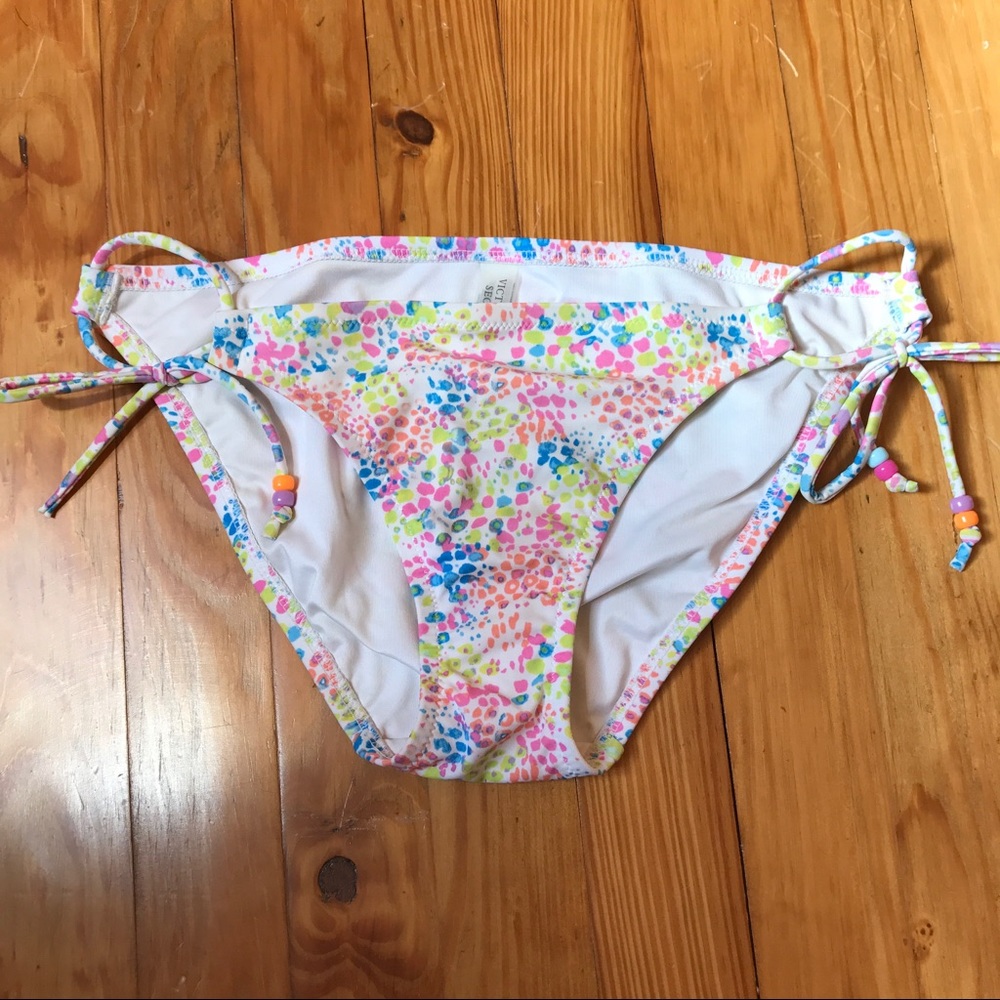 VS bikini bottoms