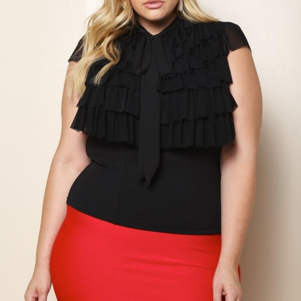 NWT GS Loves Me Plus Size Black Ruffled Top