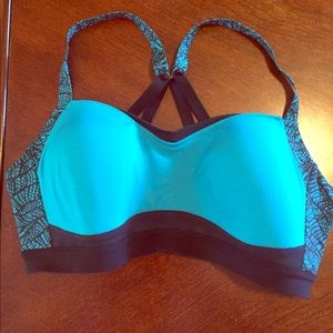 Brooks FineForm Sports Bra