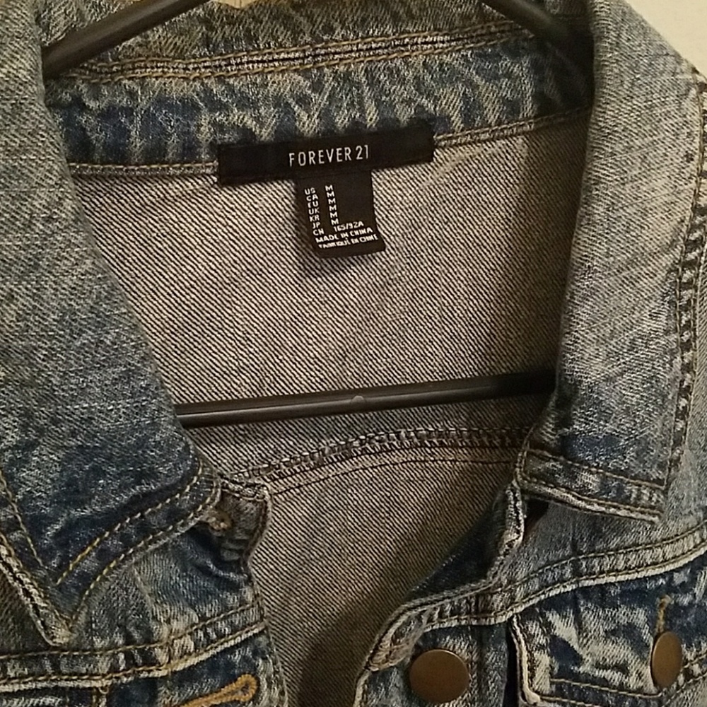 Jean jacket - Picture 2 of 2