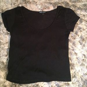 Size medium black crop top