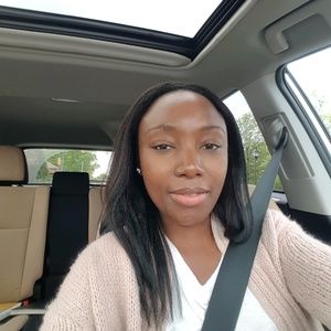 Meet your Posher, Edith