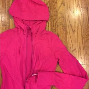 Lululemon Jacket in dark pink