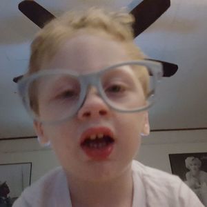 Meet your Posher, Michael n dacia