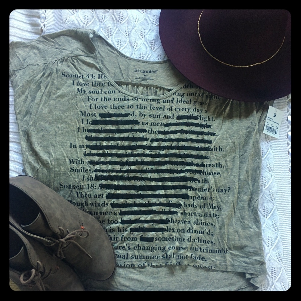 Semi-Crop Top 🖤 Shakespeare sonnets