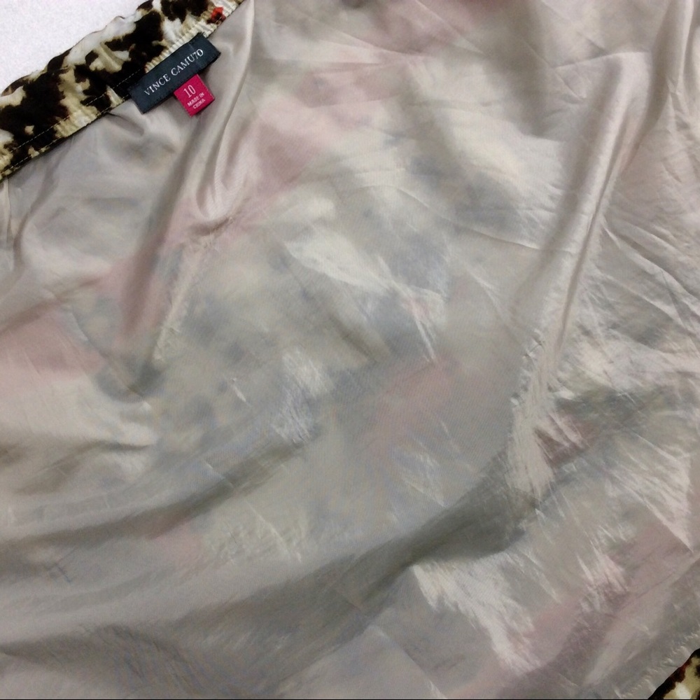 ❌SOLD❌Vince Camuto Wrap Illusion Mini Skirt - Picture 4 of 6