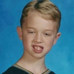 Meet your Posher, Santos