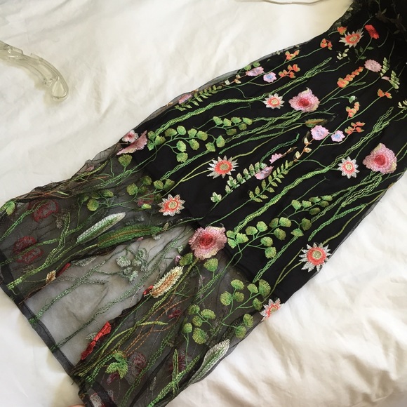 S o l d - Picture 3 of 5