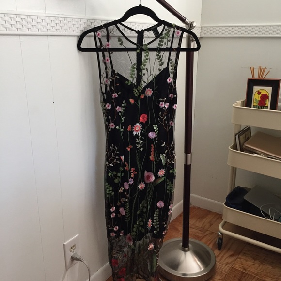 S o l d - Picture 4 of 5