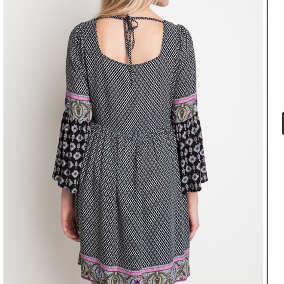 1 LEFT! SMALL!Umgee Print Dress w Split Sleeves! - Picture 3 of 3