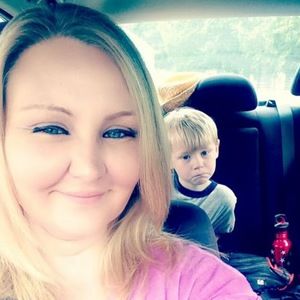 Meet your Posher, Mandy