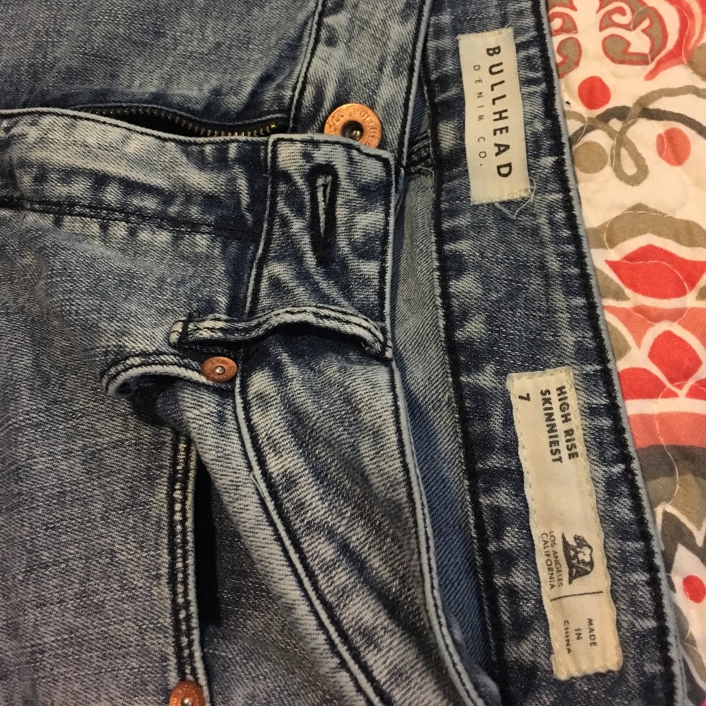 High waisted skinny jeans