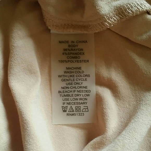 Sleeveless Tan Top with Shear Top & Bottom Size S - Picture 5 of 5