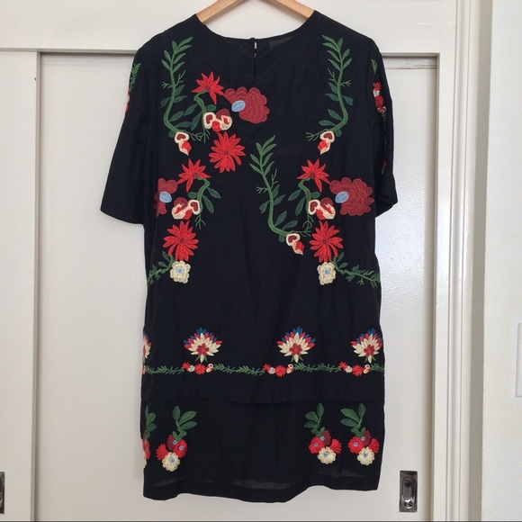 Zara Embroidered Dress NWT - Picture 6 of 8
