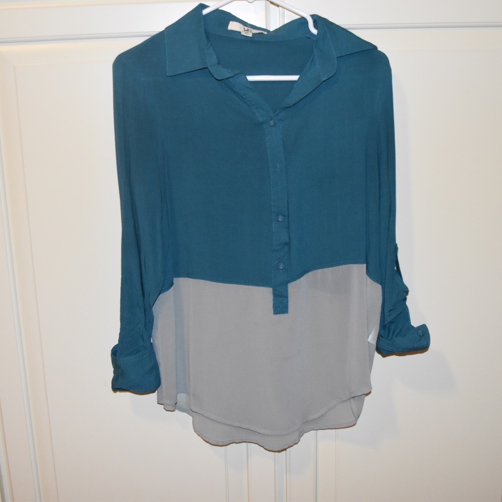 Fun and fabulous long sleeve dressy/casual top