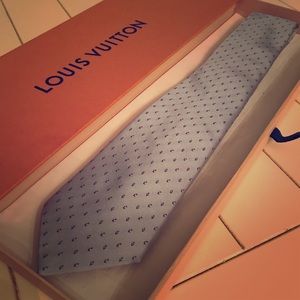 Louis Vuitton tie