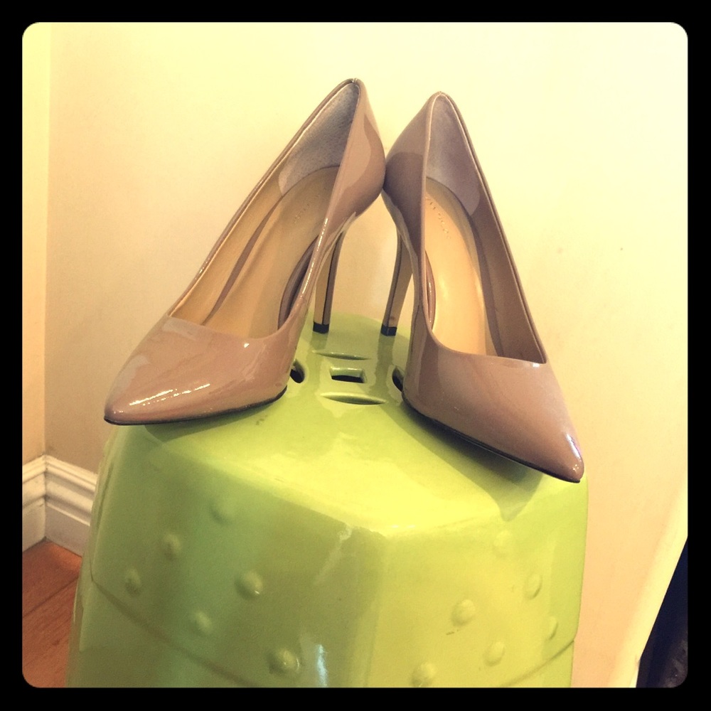 Ann Taylor perfect taupe high heel shoes