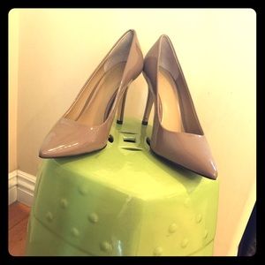 Ann Taylor perfect taupe high heel shoes