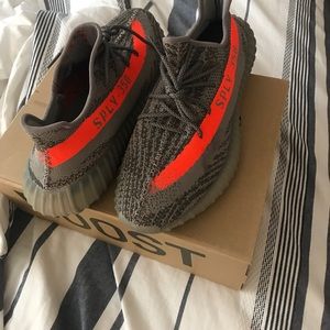 Yeezy adidas boost V2