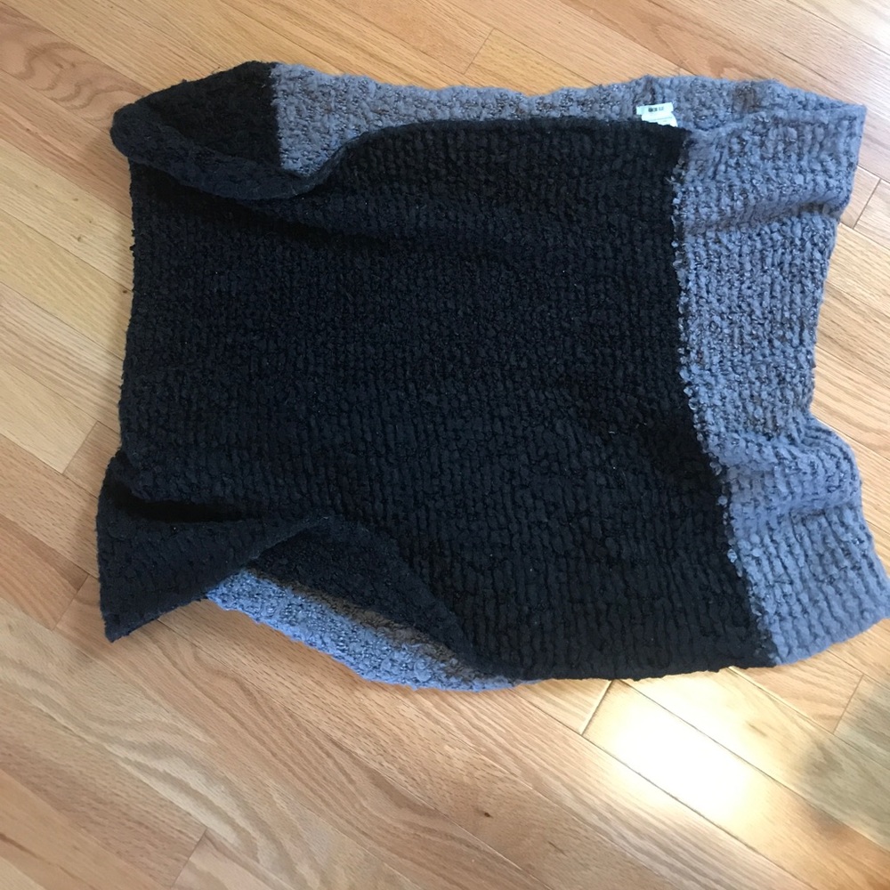 Kimchi Blue infinity scarf
