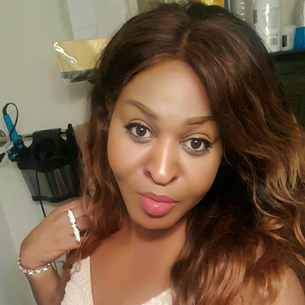 Meet your Posher, Alexandra