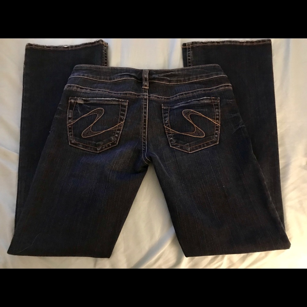 Silver Jeans - Picture 2 of 5