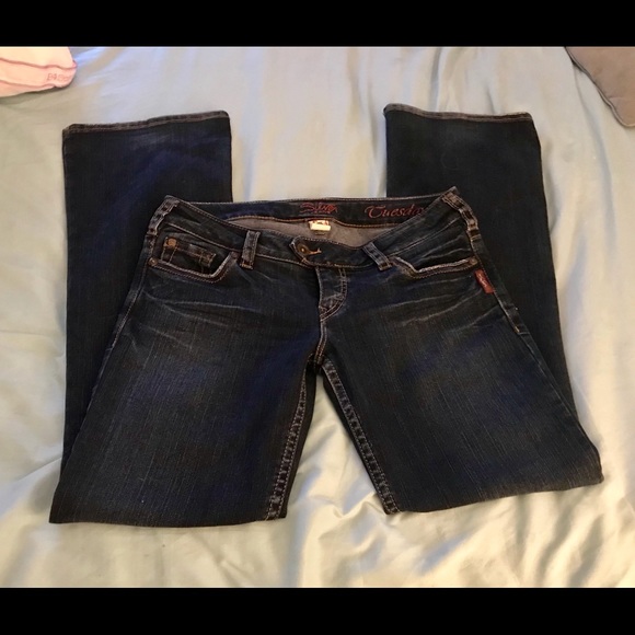 Silver Jeans - Picture 3 of 5