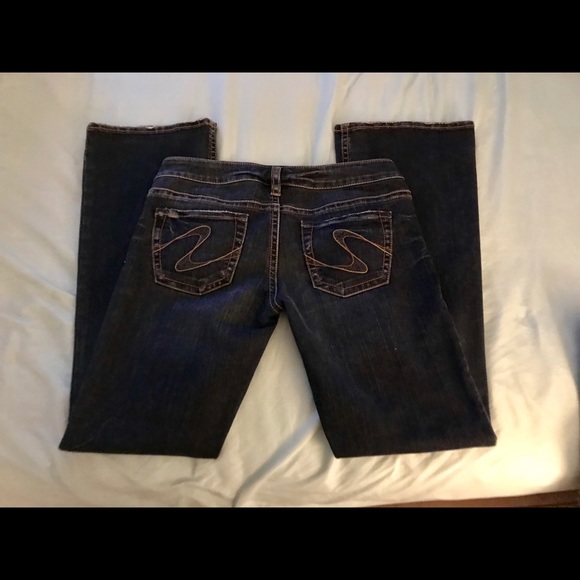 Silver Jeans - Picture 4 of 5