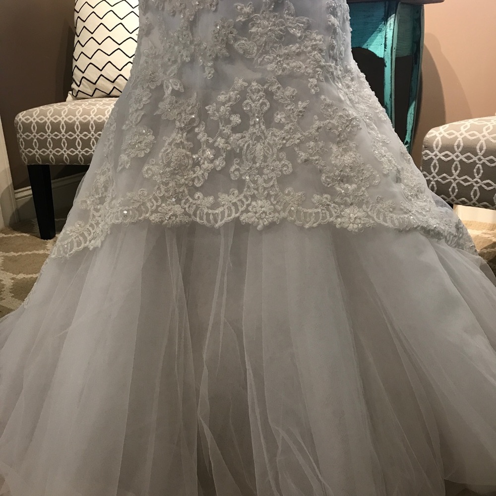Christina Wu Wedding Gown - Picture 4 of 8