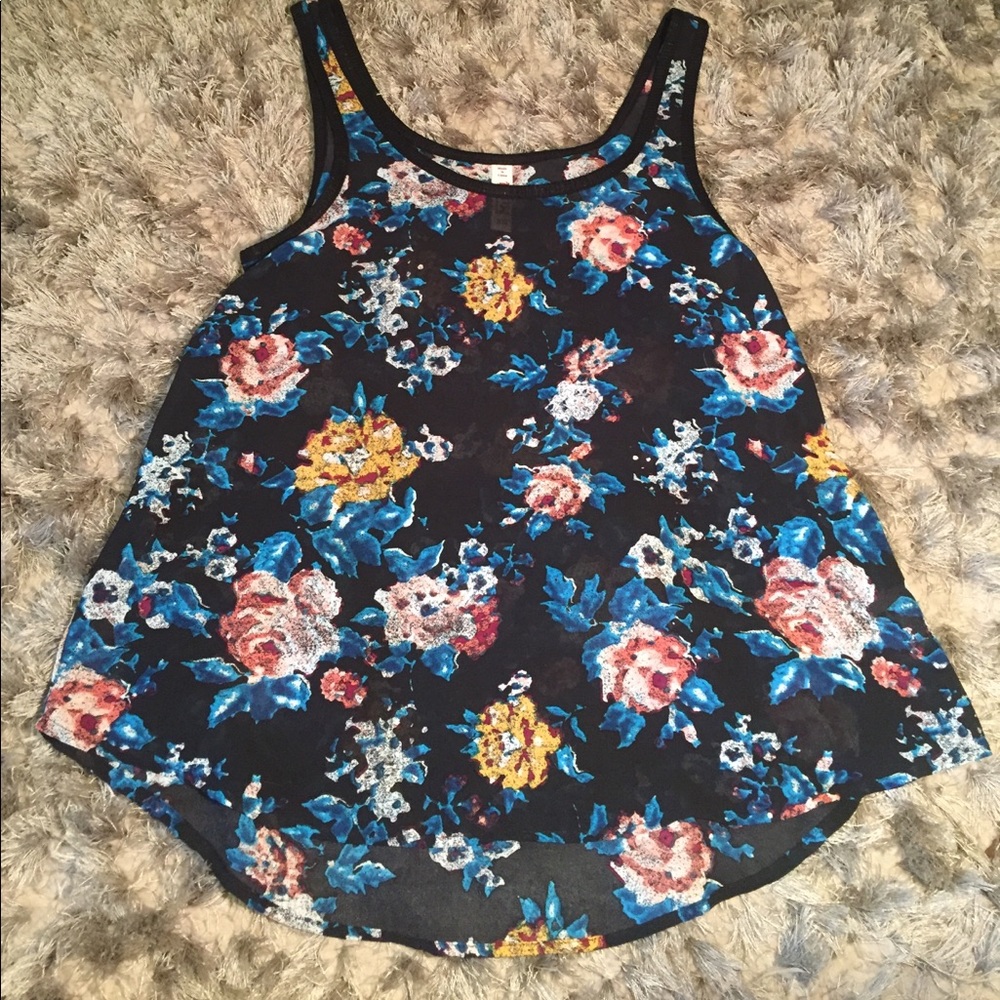 Size xs tank top