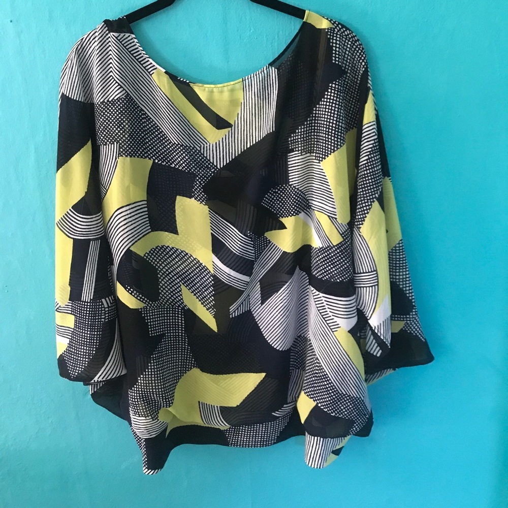 1X Navy Multi Blouse