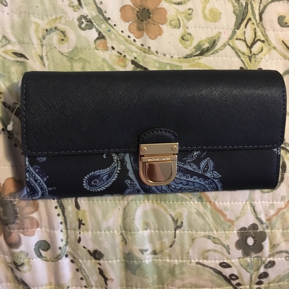 Michael Kors Wallet - Blue with design