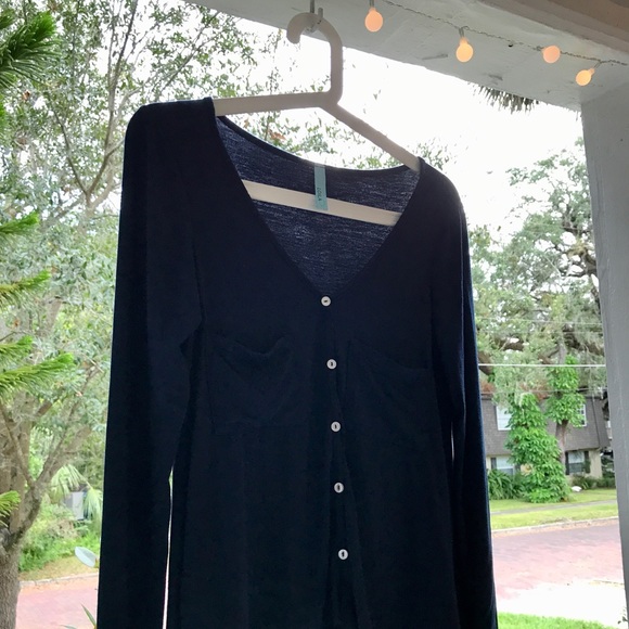 💙Navy Blue Jersey Fabric Super Soft Top - Picture 1 of 4