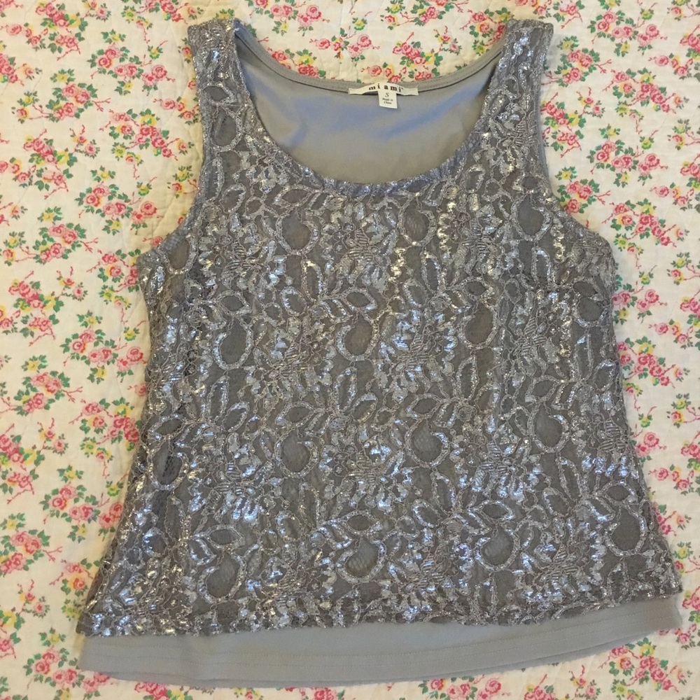 Franchesca's sparkly lace top
