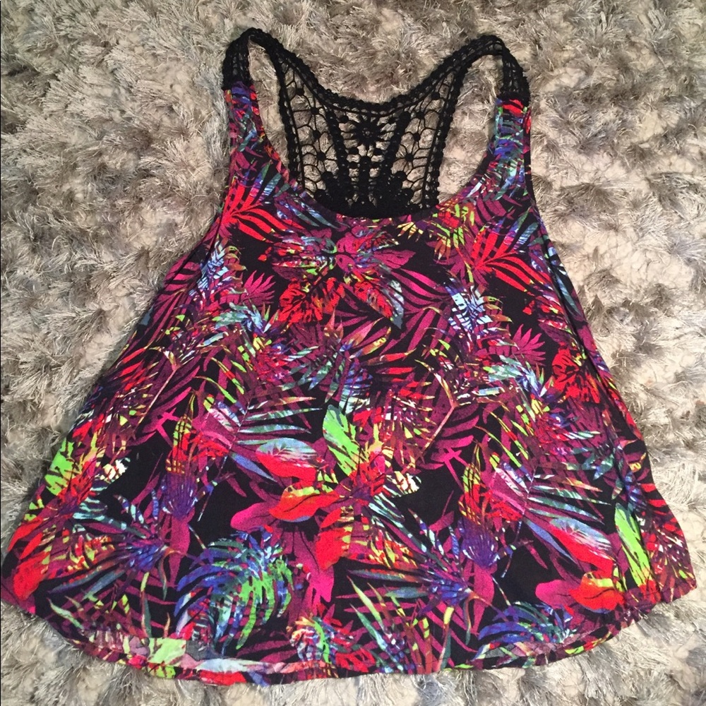 Size large lace back tank top