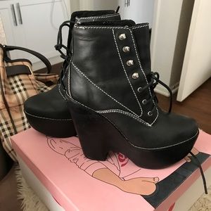 Black Jeffrey Campbell boots