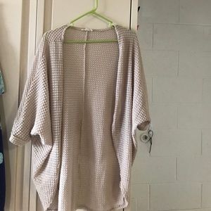 Tan 3/4 sleeve sweater