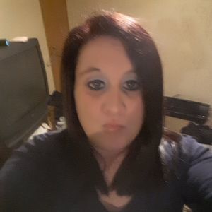 Meet your Posher, Alicia