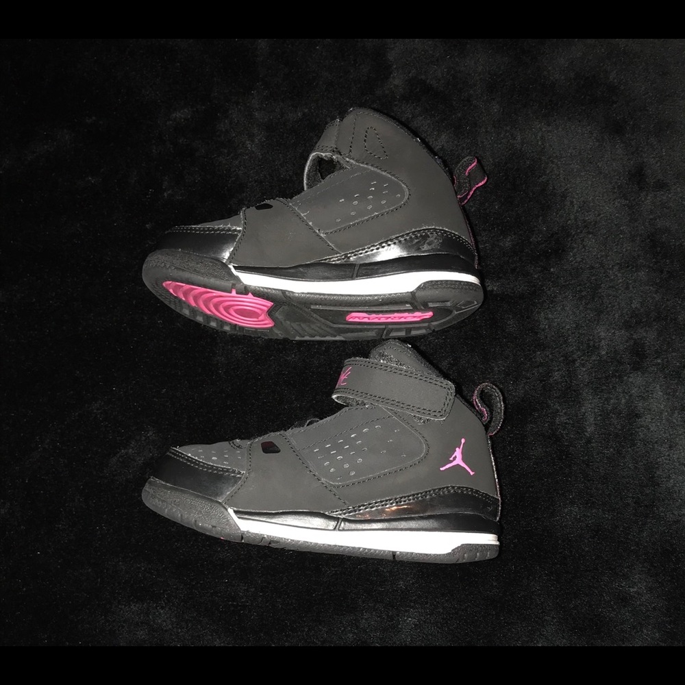 Jordan Flight - Picture 4 of 5