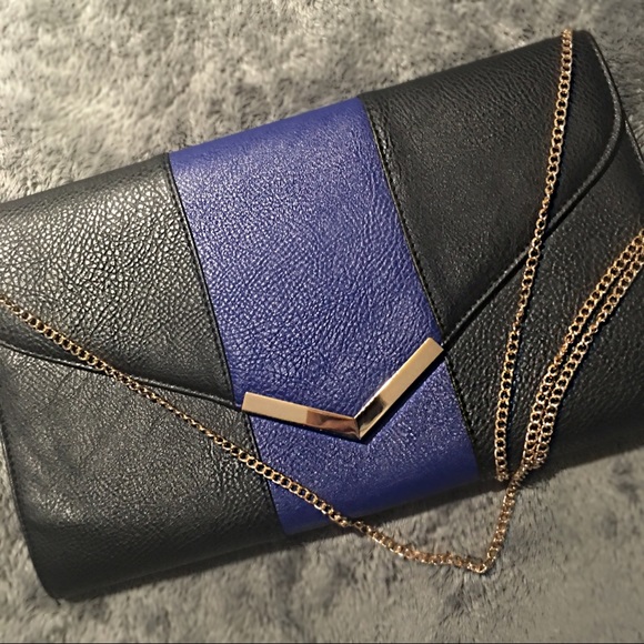 Black and Blue Clutch with Gold Chain - Picture 4 of 6