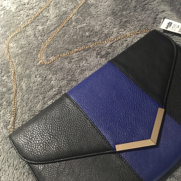 Black and Blue Clutch with Gold Chain - Picture 3 of 6