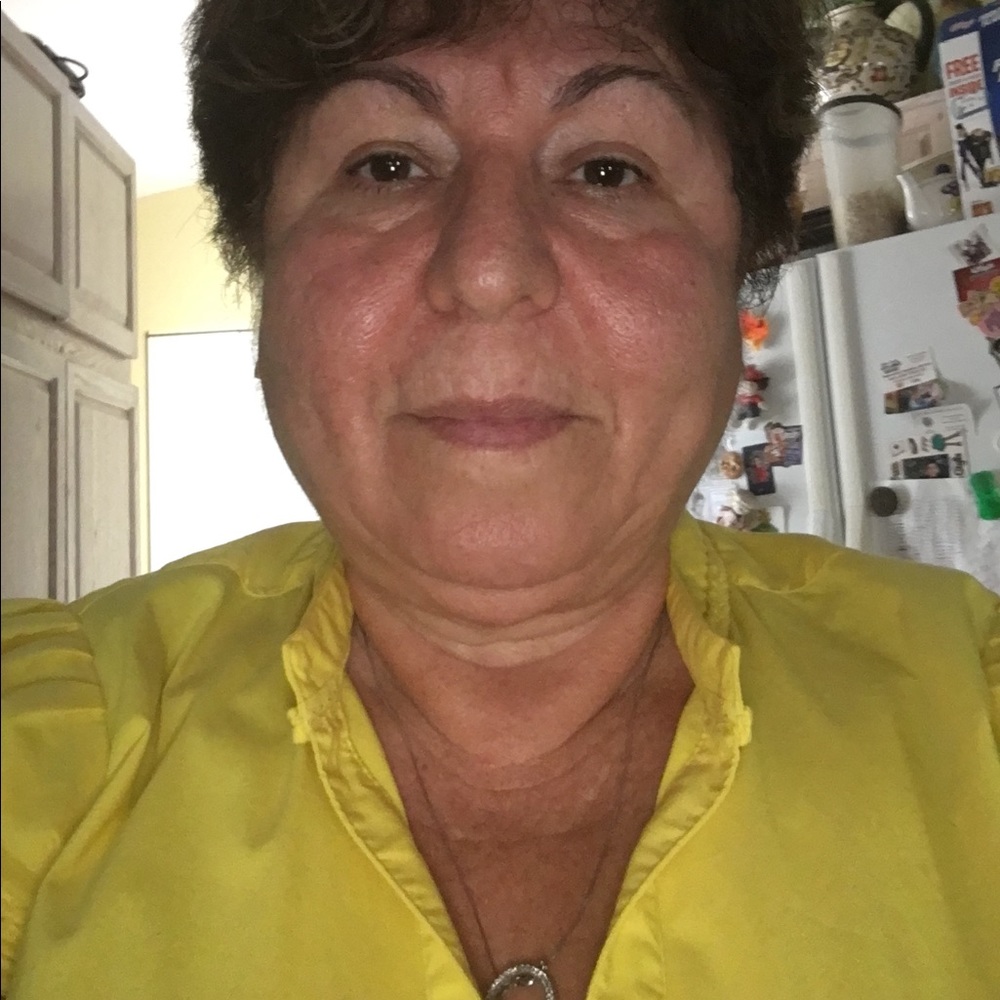 Meet your Posher, Maria