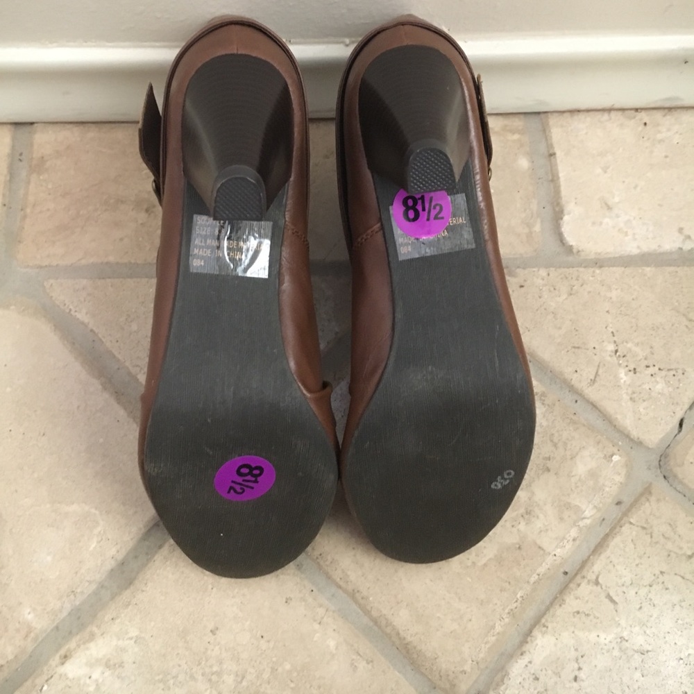 Perfect for Fall Booties - Picture 3 of 3