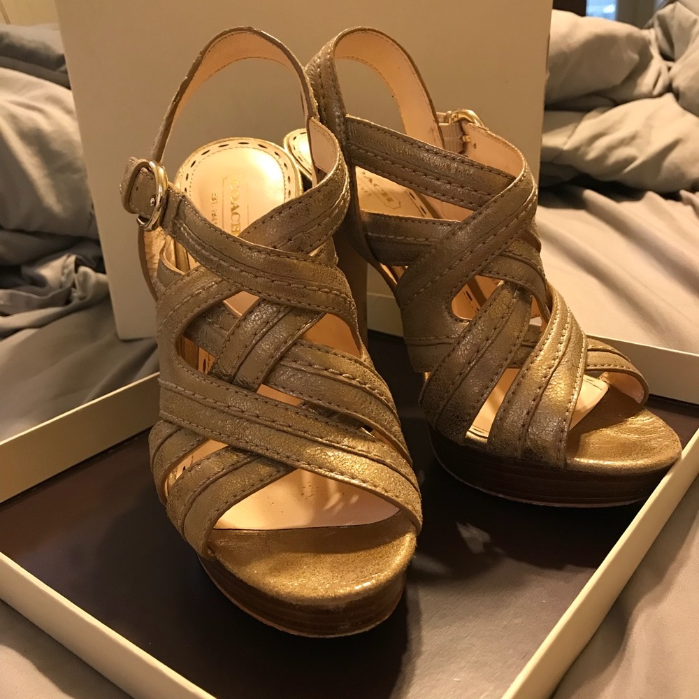 Coach size 7 Women’s sling back heels