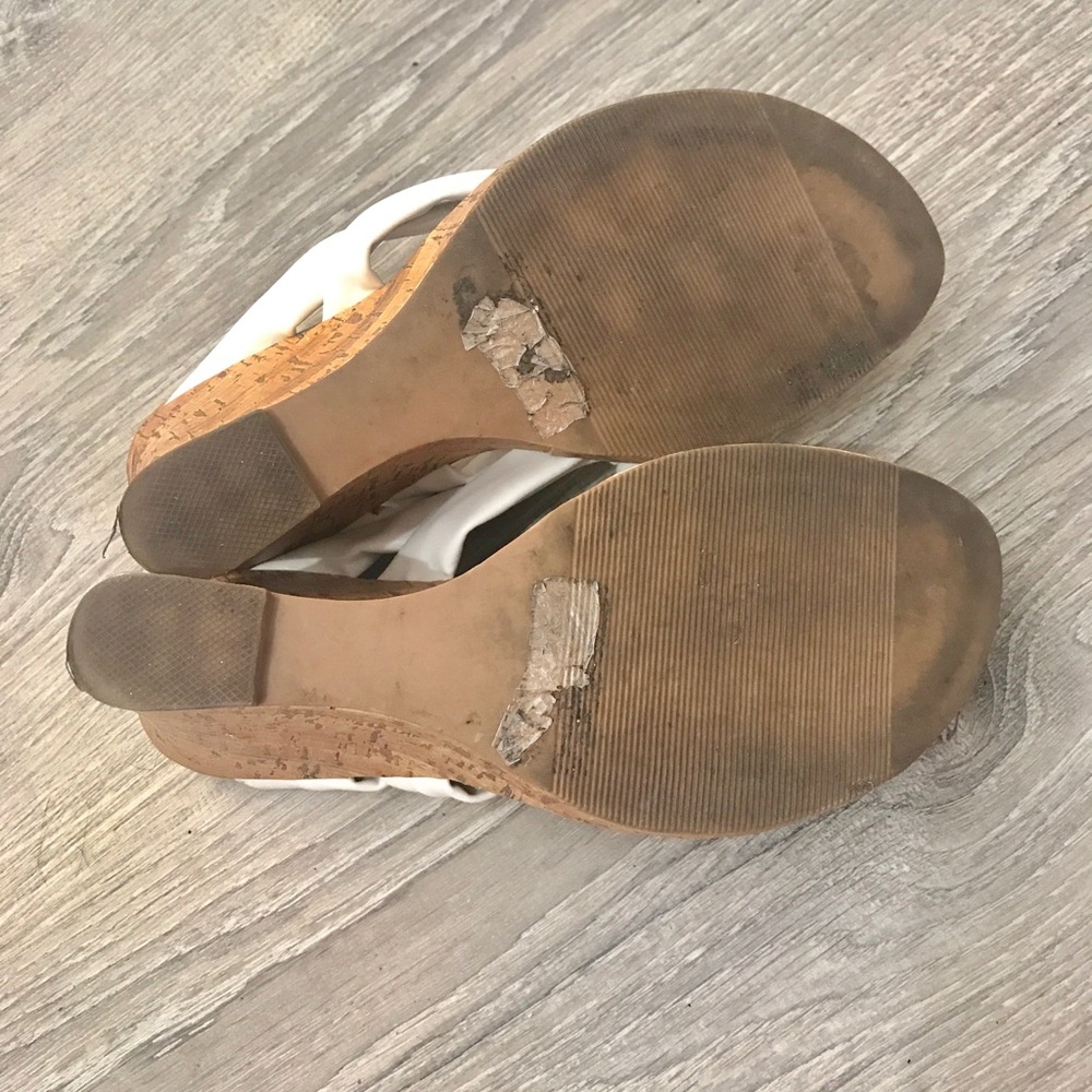 Sandals - Picture 6 of 6