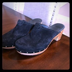 UGG clogs