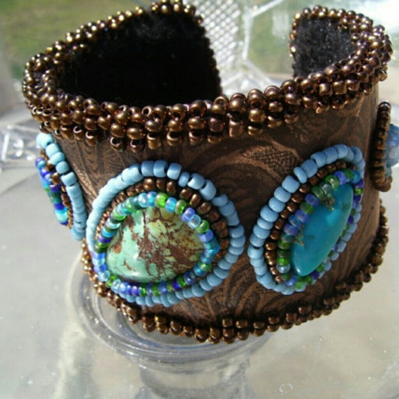 Bracelet - Picture 3 of 5