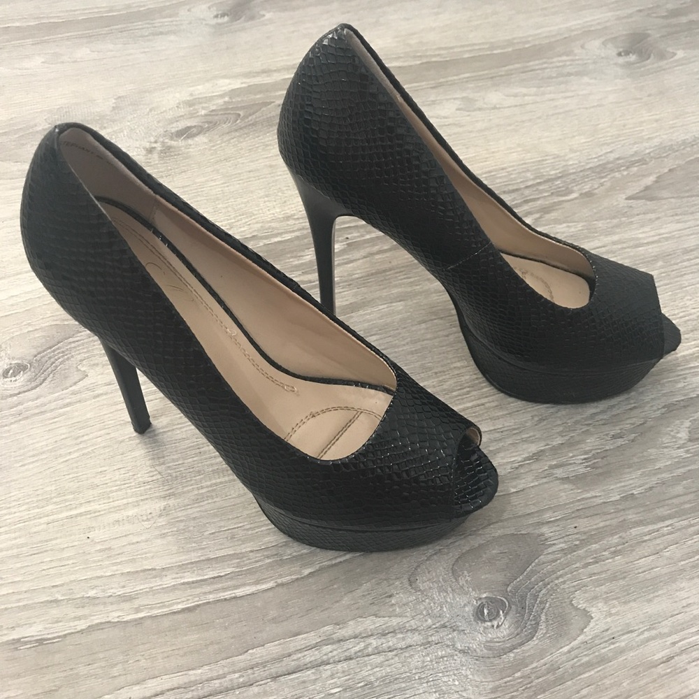 Heels 👠 - Picture 6 of 6