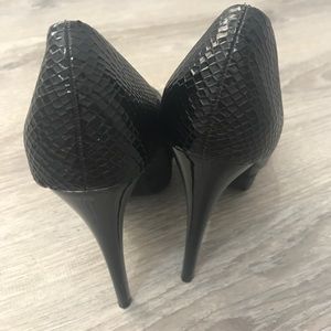 Heels 👠