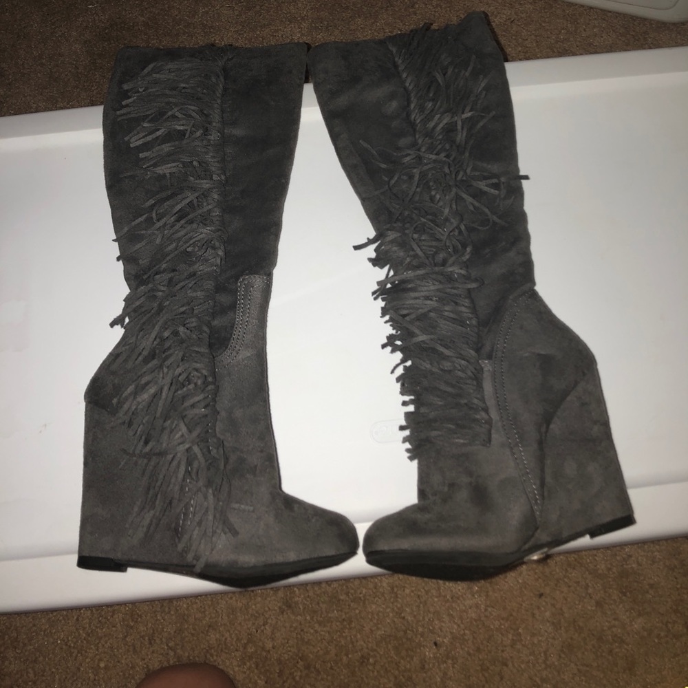 fringe boots /